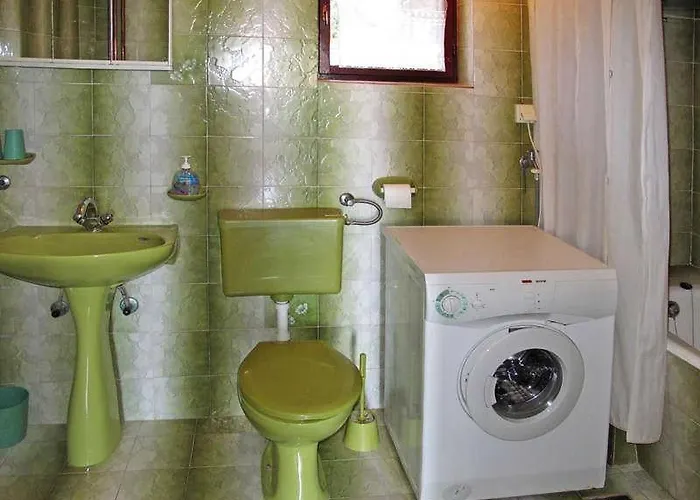 Guest house Marin Grebastica