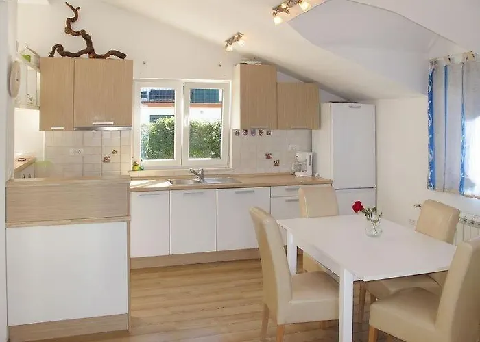 Marin Guest house 3*